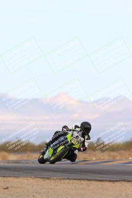 media/Feb-08-2025-CVMA (Sat) [[fcc6d2831a]]/Race 9-Amateur Supersport Middleweight/